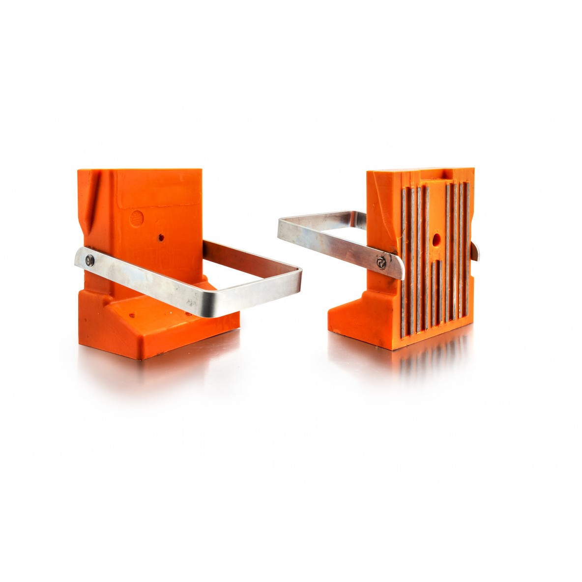 Magnetic blocks for formworks